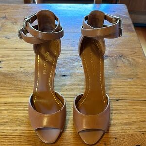 Enzo Angioloni tan heels